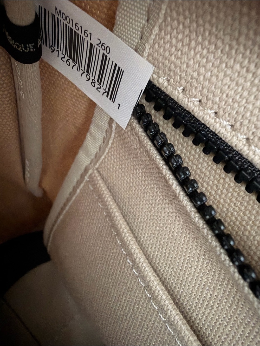 Marc Jacobs Beige Canvas Tote with Removable Black Strap - Picture 7 of 7